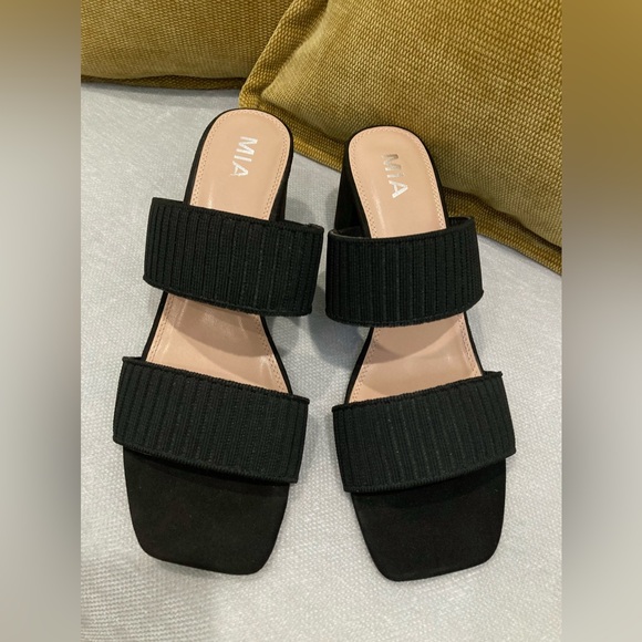 NWT MIA Block Heel Nordstrom Rack - Picture 2 of 9